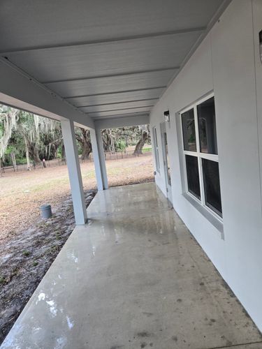 Soft Washing for Above the Lawn Cuts and Pressure Washing in Sebring, FL