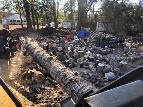 Firewood Splitting for Leland Firewood in Leland, NC