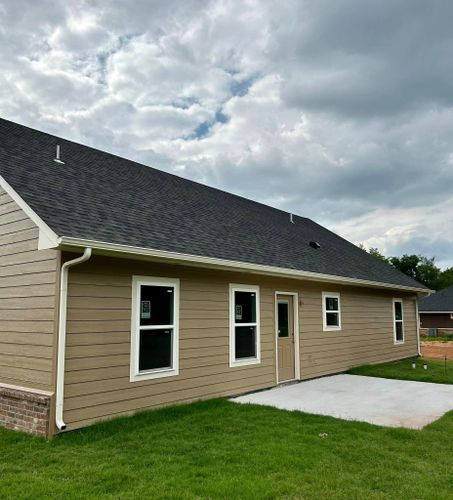 Roofing Installation for River Valley Roofing and Gutters in Oklahoma City, OK