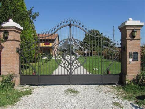 Gate Installation and Repair for Quick and Ready Fencing in Denham Springs, LA