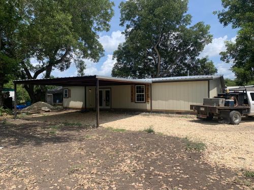  for Leal's Welding & Construction LLC in Granbury, TX