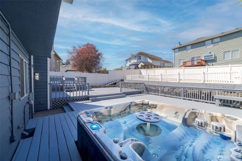 Deck And Patio Construction for J. Jensen Enterprises in Renton, WA