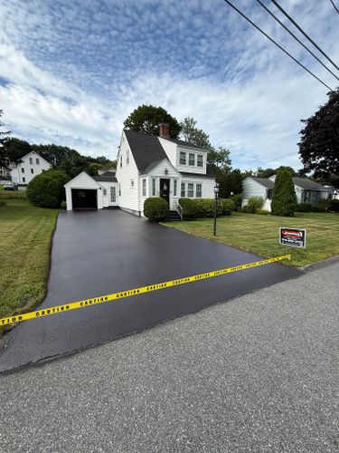 Residential Sealcoating for Supreme Sealcoating in Westminster, MA