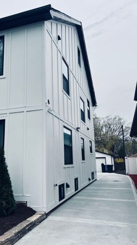 Siding for S & L Innova General Construction in Burbank, IL