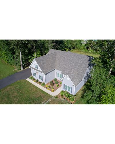 Roofing for La Bendicion Construction LLC in Annandale, VA