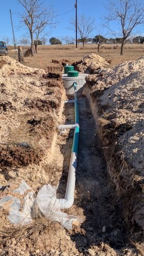 Excavation for Hartcraft Septic Systems LLC in Fredericksburg,  TX