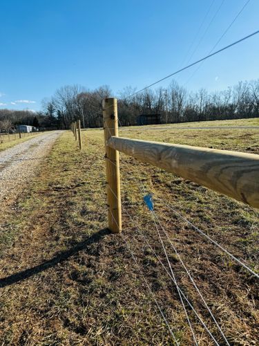  for Ap’s Fencing in McMinnville, TN
