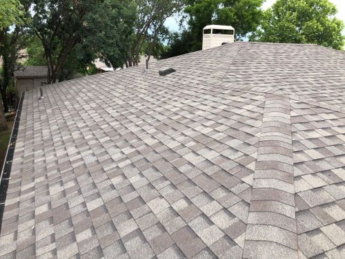 Roofing Installation for Royalty Contracting Roofing in Saginaw, TX