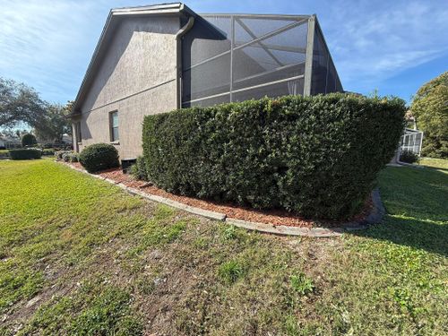 Mulch Installation for Kramer & Son’s Property Maintenance in Hudson, FL
