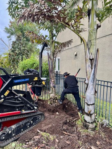 Land Grading for Shoreside Property Services in Apollo Beach, FL