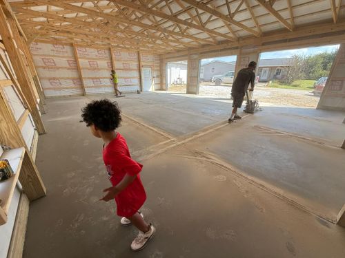 Driveways & Sidewalks for Whitfield Concrete Construction in Solsberry, IN