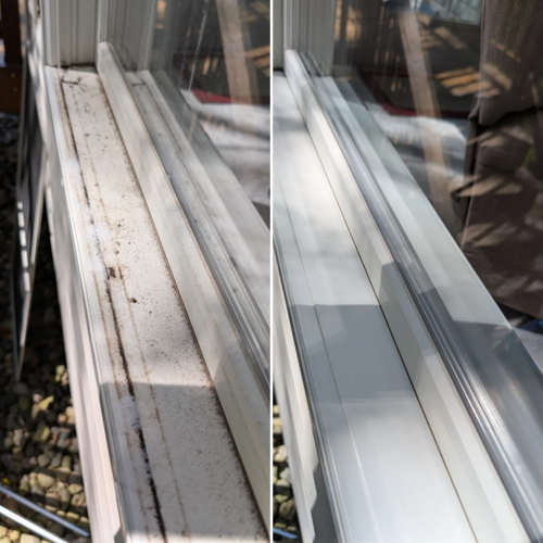 Surface Cleaning for Kingdom Power Washing & Window Cleaning in Flushing, MI