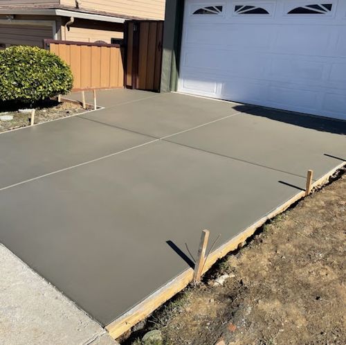 All Photos for Estrada Driveways and Trucking Services in Houston, TX