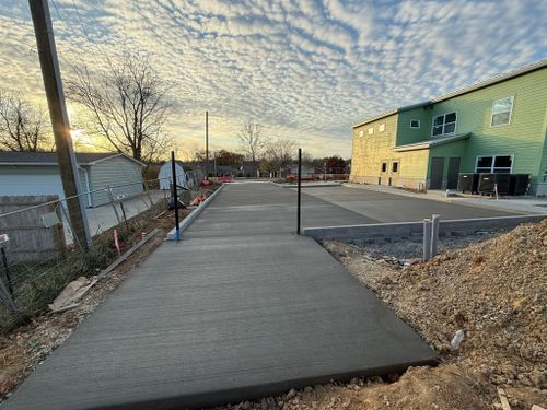 Porches, Patios, & Firepits for Whitfield Concrete Construction in Solsberry, IN