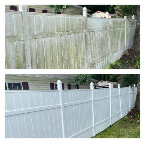 Fence Washing for The Boss Mobile Pressure Washing Inc in Chicago, IL