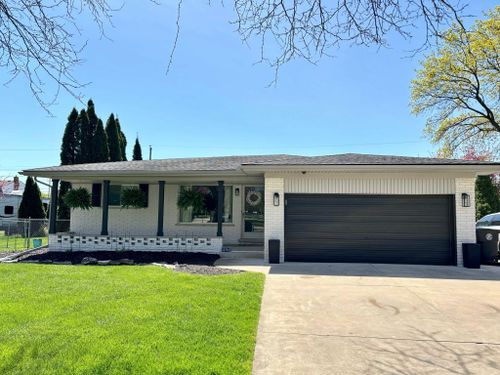  for Apex Painting in Wayne County, MI