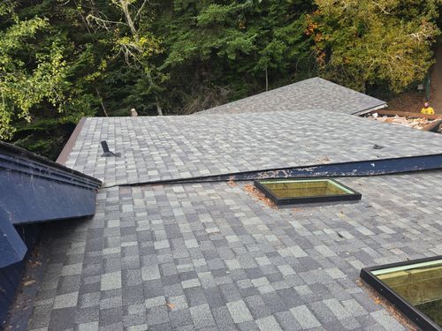 Roofing for Matthew Brooms Construction  in Coos Bay, OR