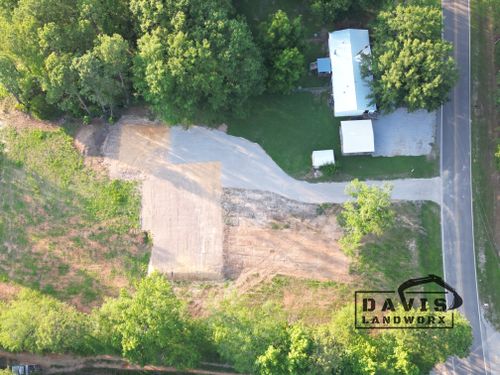 Driveway Construction / Repair for Davis Landworx in Clanton,  AL