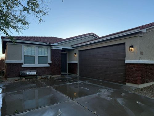 Exterior Painting for Ruiz Painting & Remodeling in Phoenix, AZ