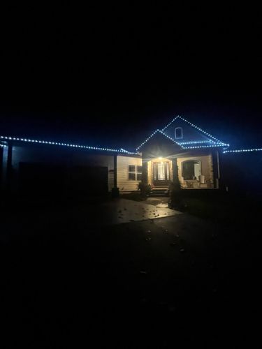 Christmas Lights for Marten Pressure Washing in Litchfield, IL