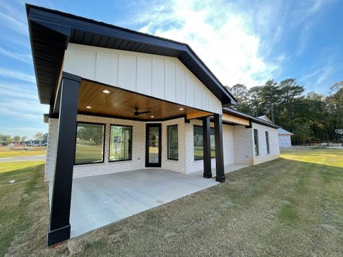  for C. Underwood Construction in Benton, Arkansas
