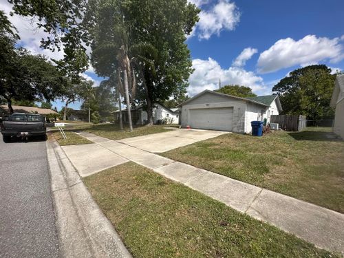 Mowing for Kramer & Son’s Property Maintenance in Hudson, FL