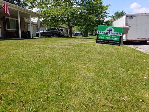 Lawn Care and Maintenance for R&M Lawn Control in Defiance, OH