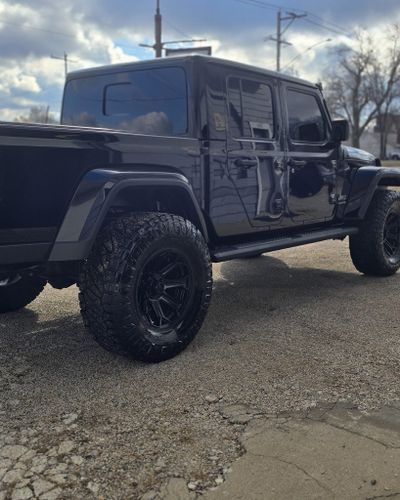 Full Detail Service for Luxury Auto Detail in Peoria, IL