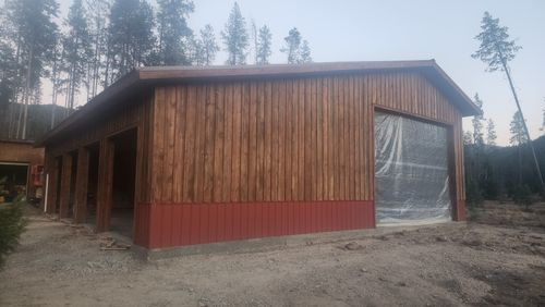 Log Home Finishing for Shay’s Chinking in Hamilton, MT