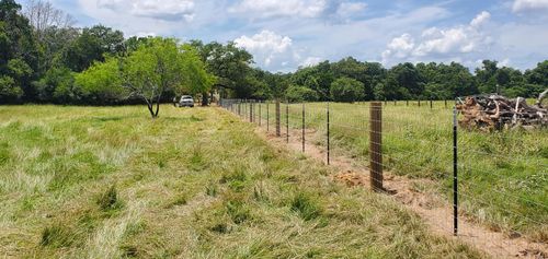 Fences for Rudy's Custom Fence Building in Luling, TX