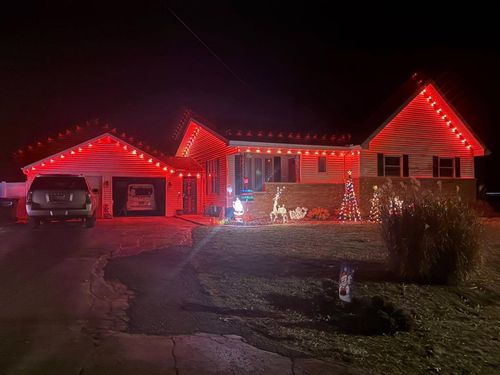 Christmas Lights for Marten Pressure Washing in Litchfield, IL