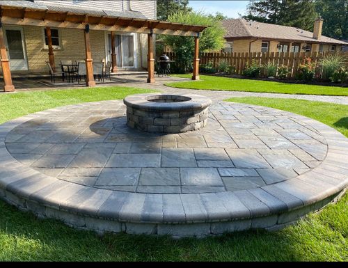 Patio Design & Construction for Alvarez Pavingstone INC. in Lyons, IL