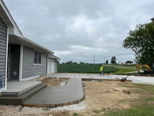 Sidewalk Installation for L M Concrete Construction in Mount Sterling,  IL