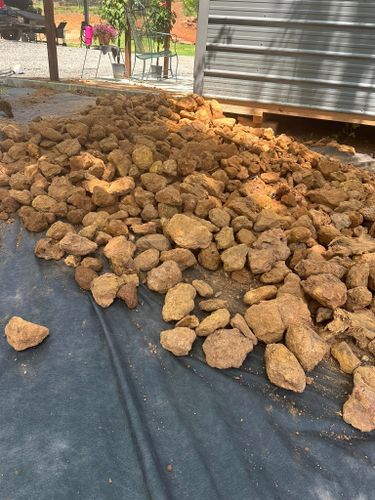 Sand for Tyler Sand Gravel And Excavation in Ben Wheeler, TX