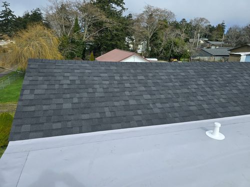 Roofing for Matthew Brooms Construction  in Coos Bay, OR