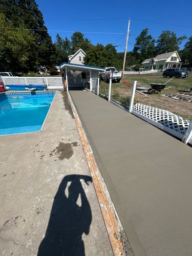 Concrete Slab Construction for Graham & Schriner Construction in Hinsdale, NH