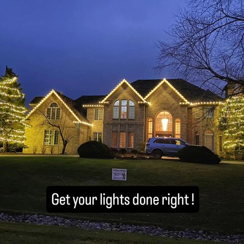 Holiday Lighting for Fence Medic in Arlington Heights, IL