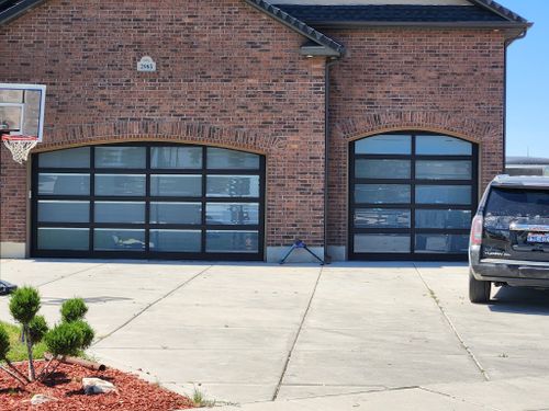 Garage Door Repair for Absolute Doors in Hyrum, UT