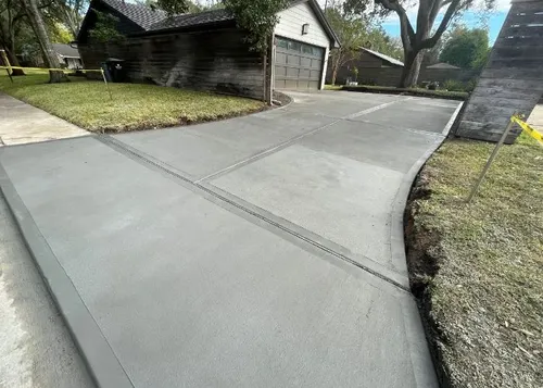 Our Work for Estrada Driveways and Trucking Services in Houston, TX