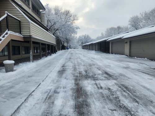 Snow Removal  for K & I Lawn Care Service  in Eden Prarie, MN