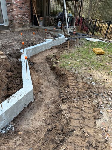 Footings and foundations for Davis Services  in Bethany, CT