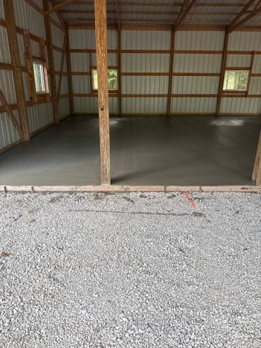 Pole Barn Floors for Immaculate Concrete and Construction in Troy, IL