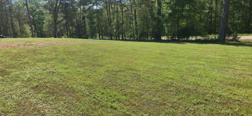 Mowing for Fresh Cut Yard & Lawn Care LLC in Forsyth, GA