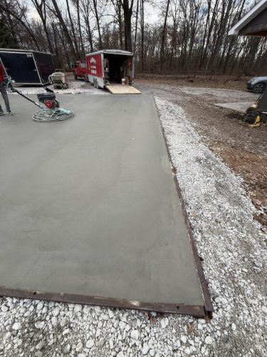 Porches, Patios, & Firepits for Whitfield Concrete Construction in Solsberry, IN