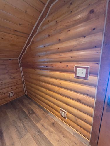 Log Home Finishing for Shay’s Chinking in Hamilton, MT