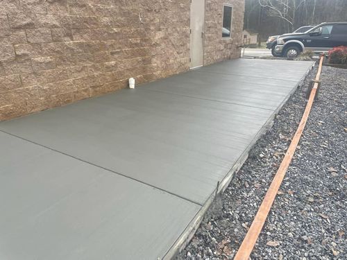  for HR Concrete Solutions LLC in Gatlinburg, TN