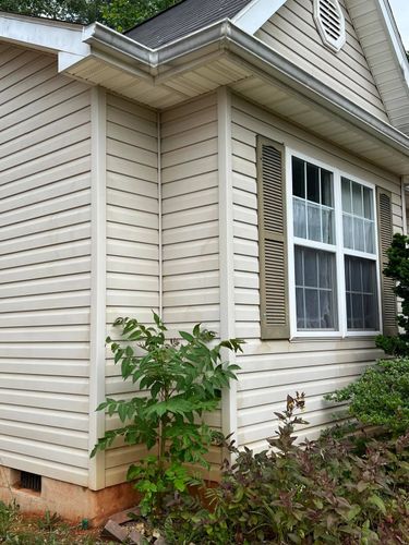 Home Softwash for Hammerhead Pressure Washing in Mineral, VA