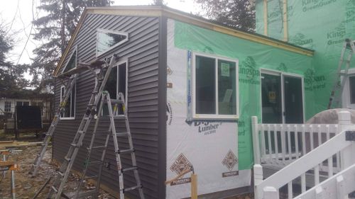 Home Additions  for Squids Roofing Inc in Cutlerville, MI