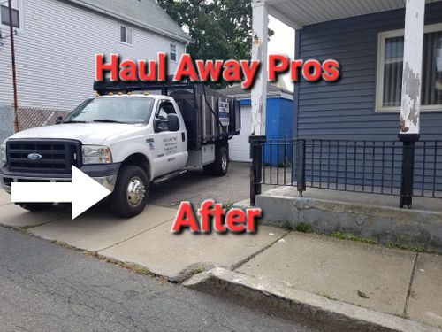 Junk Removal for Haul Away Pros in Tewksbury, MA