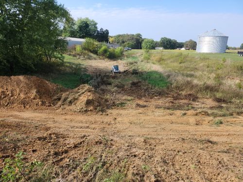 Land Clearing & Demolition for BDS Trucking & Excavating in Litchfield, IL